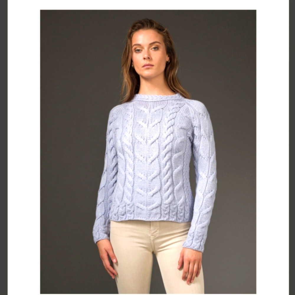 Dynamite Long  Sleeve Sweater- Size USA Large